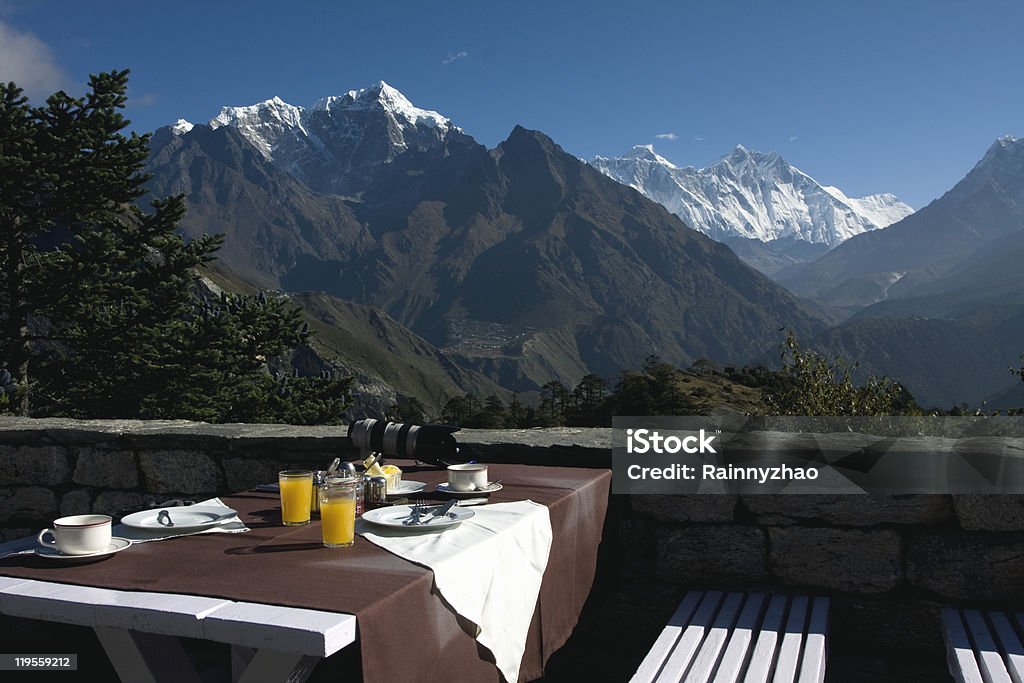 Prima colazione - Foto stock royalty-free di Montagna