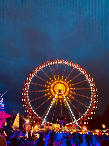 istock Ferris wheel in the evening 1195637637