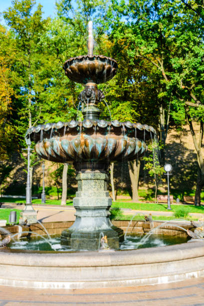 istock Fountain in city park on summer day 1195664278