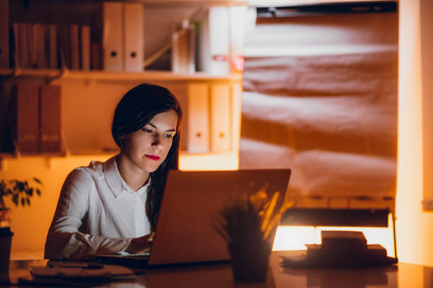 istock Businesswoman working in her office 1195737890