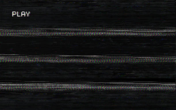 glitch! vcr plays damaged videotape on tv, with static and interference. - television television static poltergeist broken imagens e fotografias de stock