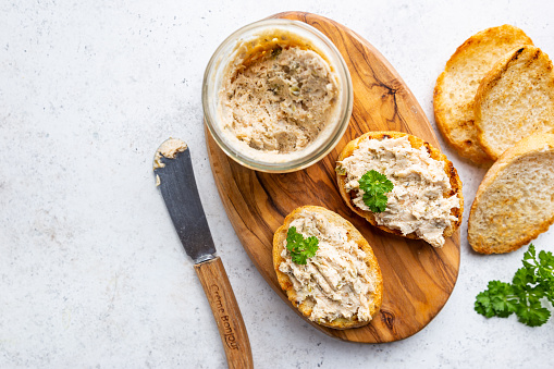 Sandwiches with salmon pate