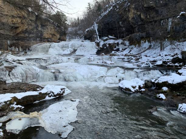 istock Frozen water falls in Willow State Park, Wisconsin. 1195762683