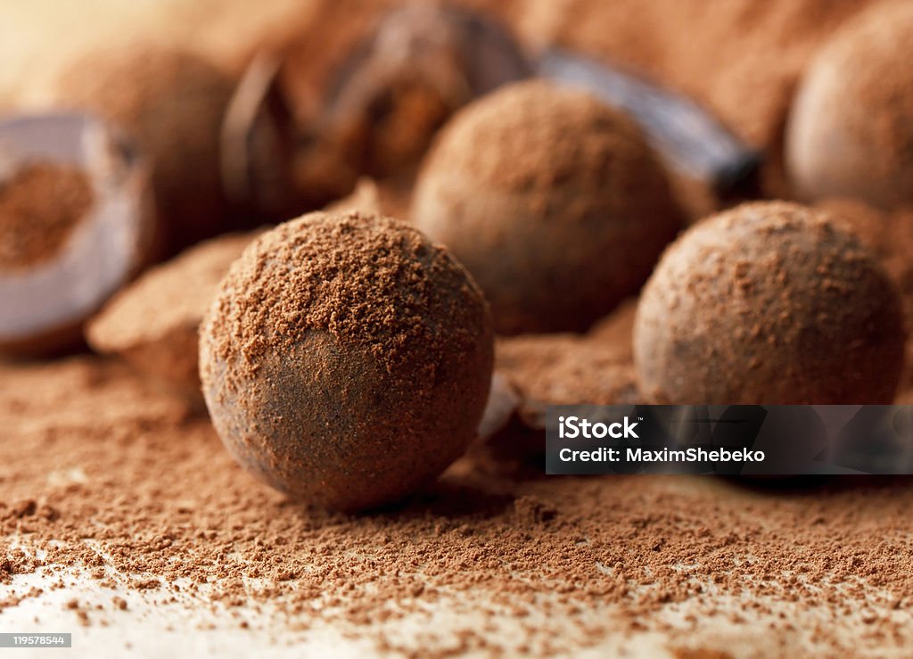 チョコレートトリュフ - トリュフチョコレートのロイヤリティフリーストックフォト