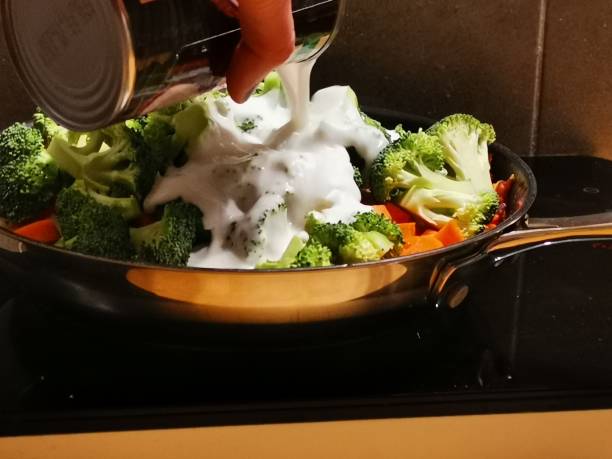 Refining selfmade red lentil curry with coconut milk