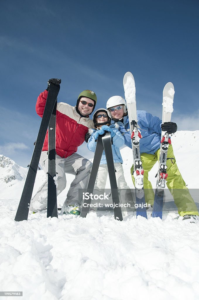 Famille heureuse Équipe de ski - Photo de Ski libre de droits