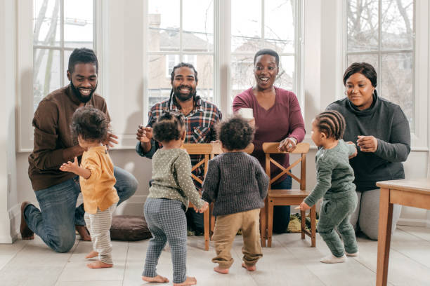 istock Playdate for toddlers 1195807841