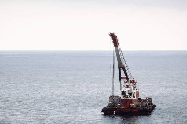 istock A marine crane is at sea 1195839203