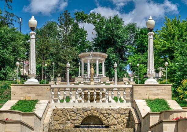 cascading stairs in chisinau, moldova - rotunda fountain imagens e fotografias de stock