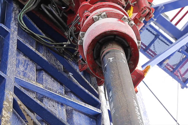 Drilling work at the well. drill rig, rotation of the drill pipe.