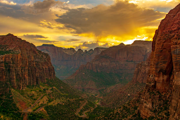 istock Zion Canyon at Sunset from Canyon Overlook 1195957517