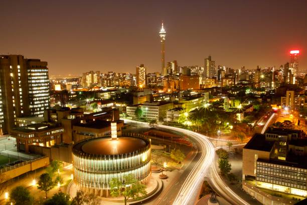 Joburg by night Johannesburg by night from Parktonian Hotel johannesburg photos stock pictures, royalty-free photos & images