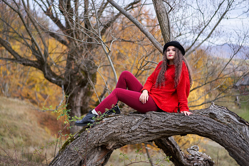 Seasonal portrait of an attractive young woman outdoor