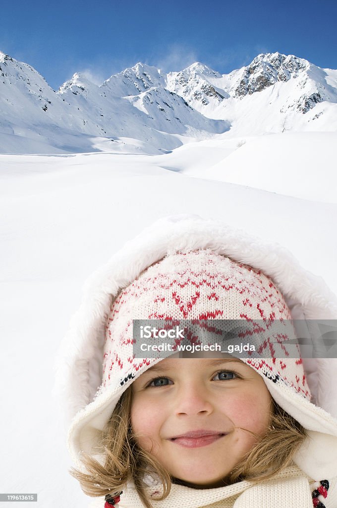 Ritratto di inverno - Foto stock royalty-free di Abiti pesanti