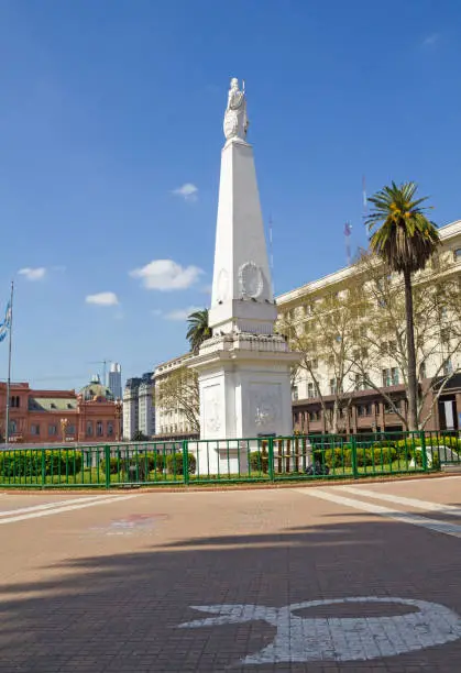 The Plaza de Mayo (English: May Square) is the main square in Buenos Aires. In background, the Casa Rosada (Pink House). The May pyramid can be seen in the right.