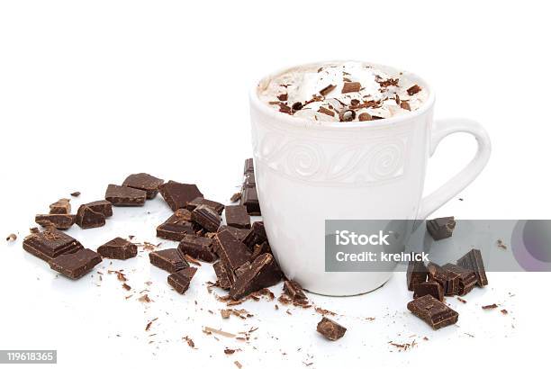Sapori Al Cioccolato - Fotografie stock e altre immagini di Cioccolata calda - Cioccolata calda, Sfondo bianco, Tazza di ceramica