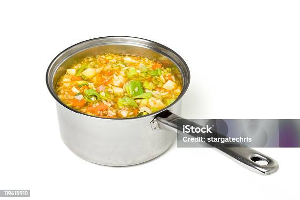 Rústico Caldo - Fotografias de stock e mais imagens de Panela - Utensílio - Panela - Utensílio, Sopa, Fundo Branco