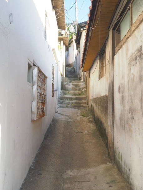 istock A rural alleyway 1196195600