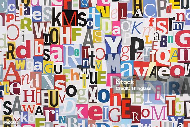 Magazin Buchstaben Collage Stockfoto und mehr Bilder von Alphabet - Alphabet, Bunt - Farbton, Chaos