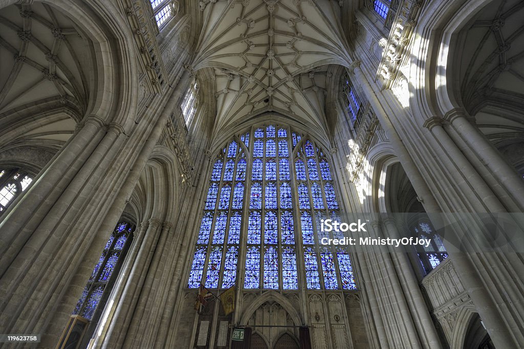 Katedra okno - Zbiór zdjęć royalty-free (Architektura)