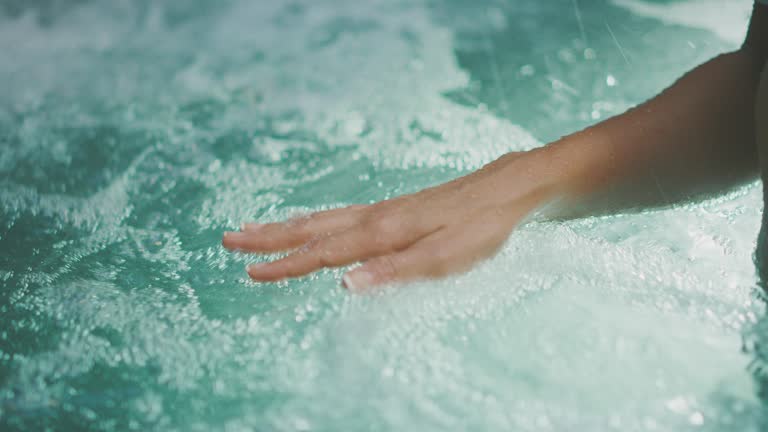 Hot tub bliss hands