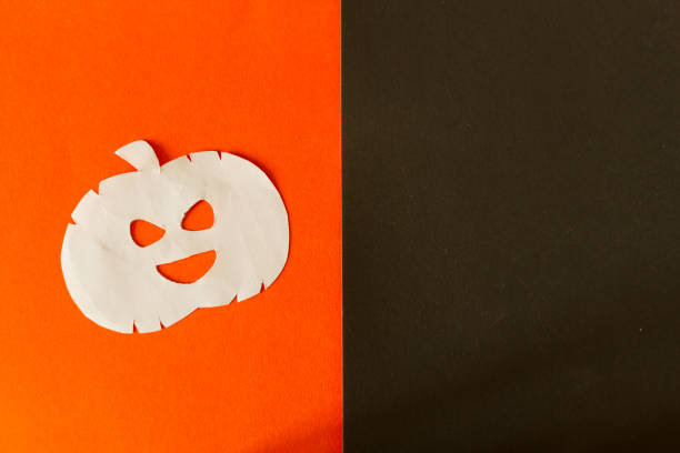 istock Paper pumpkin as halloween symbol 1196303017