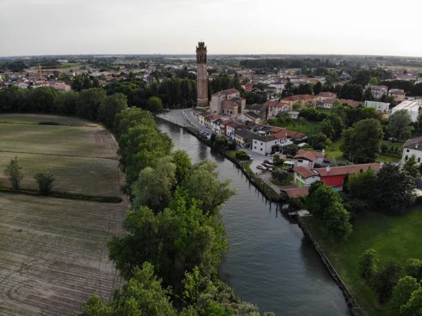 istock Drone: View of Casale sul Sile (TV) 1196361284