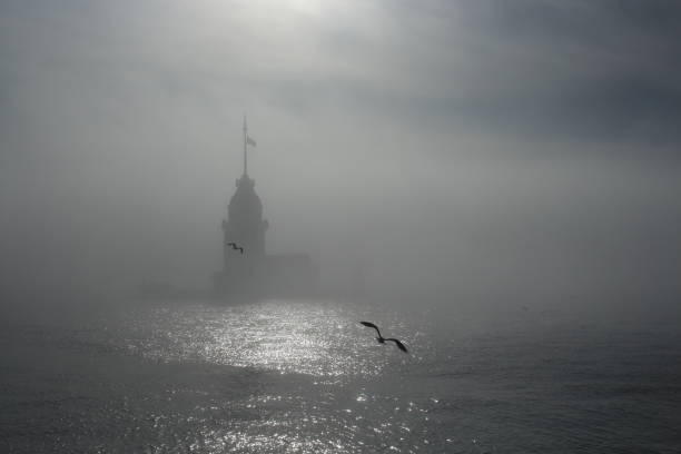 istock Maiden's Tower of istanbul 1196384487