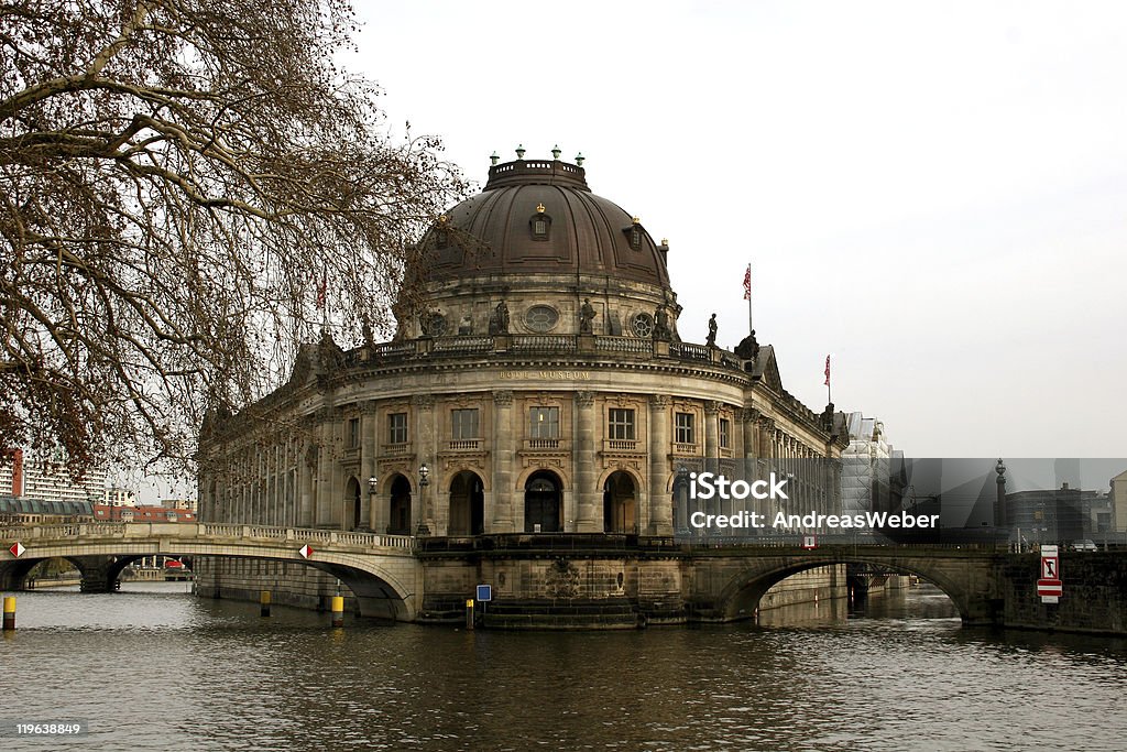 Museumsinsel en Berlín - Foto de stock de Agua libre de derechos