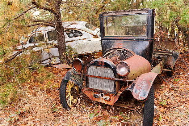 istock Rusted Cars 119645289