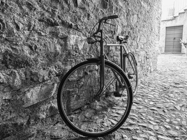 istock Old Bicycle in an alley 1196490339