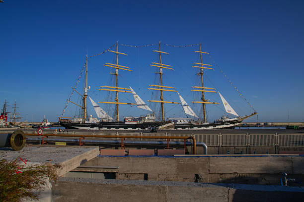 Krusenstern four-masted barque, Russian sail training ship Tenerife/Spain; December 27 2019: Krusenstern four-masted barque, Russian sail training ship, moored at the port of Santa Cruz of Tenerife, Canary islands, Spain krusenstern stock pictures, royalty-free photos & images