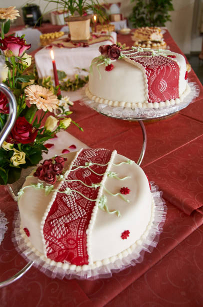 istock traditional wedding cake dessert 1196507894