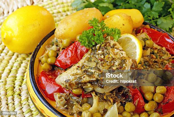 Marroquí Chermoula Pescado Tajín Foto de stock y más banco de imágenes de Ajo - Ajo, Alimento, Alimentos cocinados