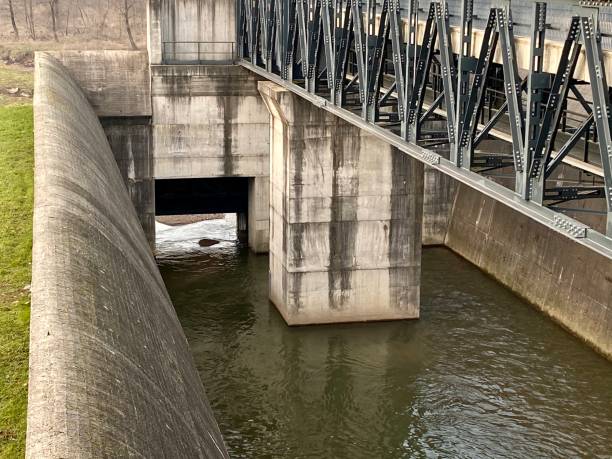 istock Dam on Olona River, northern Italy 1196515973
