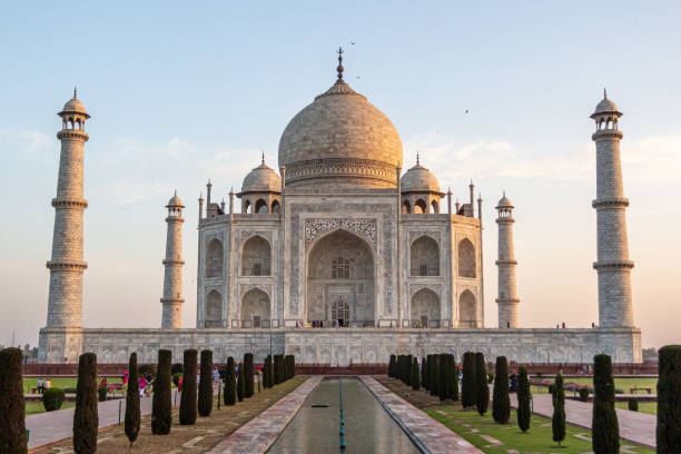 istock Taj Mahal, Agra, India 1196521342