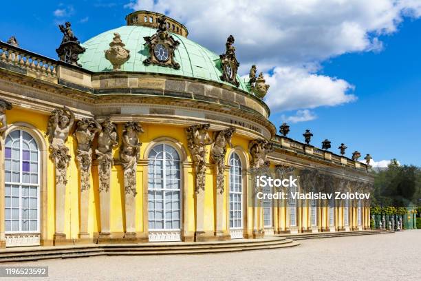 Foto de Palácio De Potsdam Em Potsdam Alemanha e mais fotos de stock de Potsdam - Brandenburgo - Potsdam - Brandenburgo, Castelo, Alemanha