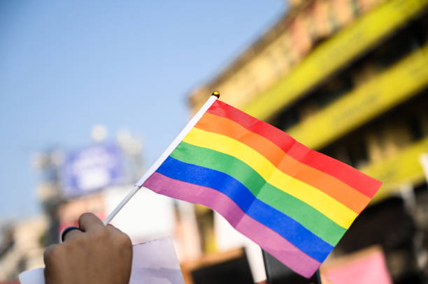 lgbtq 자부심 플래그입니다. 무지개 색상 플래그입니다. 게이 와 레즈비언 자부심 개념. lgbtq (주)lgbtq - gay pride 이미지 뉴스 사진 이미지