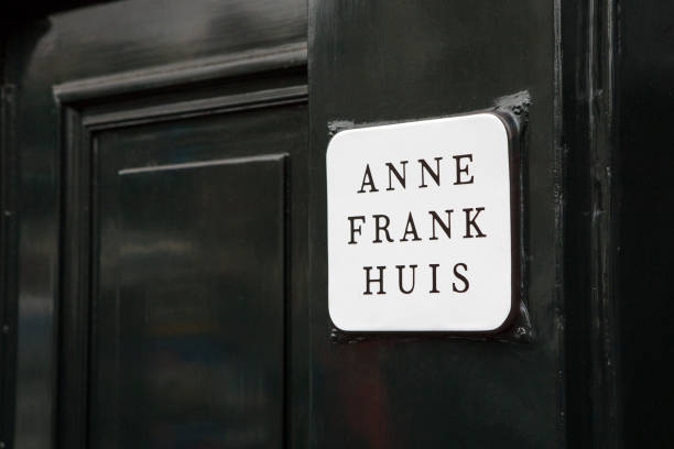 anne frank haus in amsterdam, niederlande - ii stock-fotos und bilder