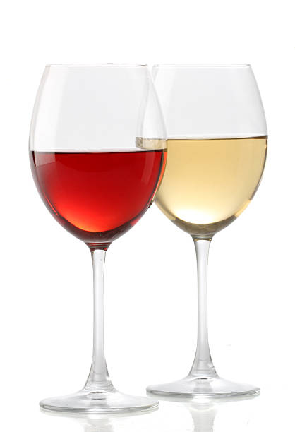 duas taças de vinho - white wine wine white glass - fotografias e filmes do acervo