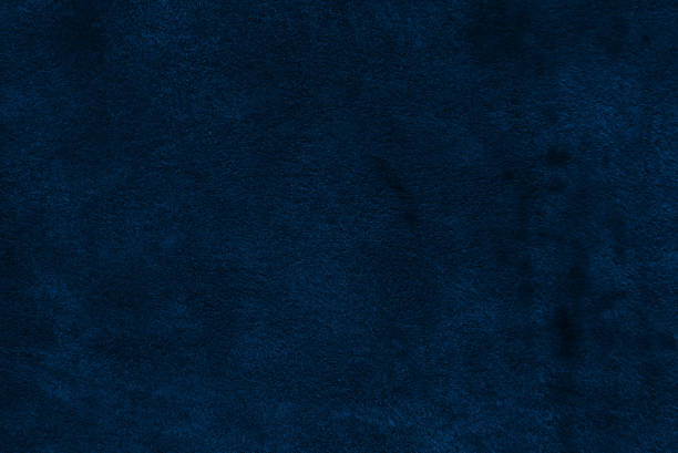 классическая синяя темная замшевая текстура для фона - бархат стоковые фото и изображения