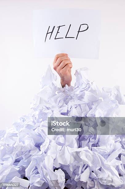 ビジネスマンで圧倒され紙 - Clutteredのストックフォトや画像を多数ご用意 - Cluttered, おびえる, オフィス