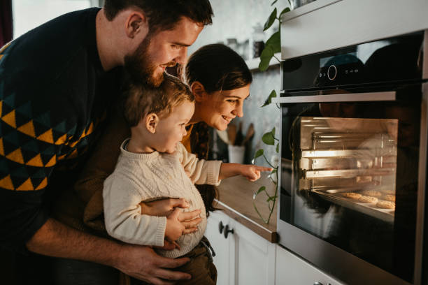 istock Family is waiting for meal to be done 1196682273