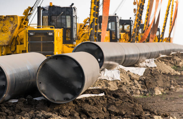 istock Construction of a new oil pipeline 1196702502