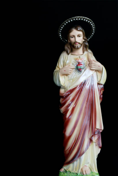 istock Sacred Heart of Jesus 1196732921