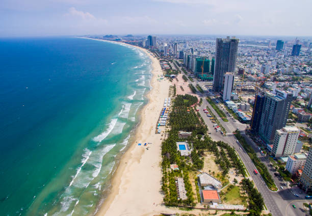 aerial view of da nang beach which is one of the most beautiful beach in the world. - marble mountains imagens e fotografias de stock