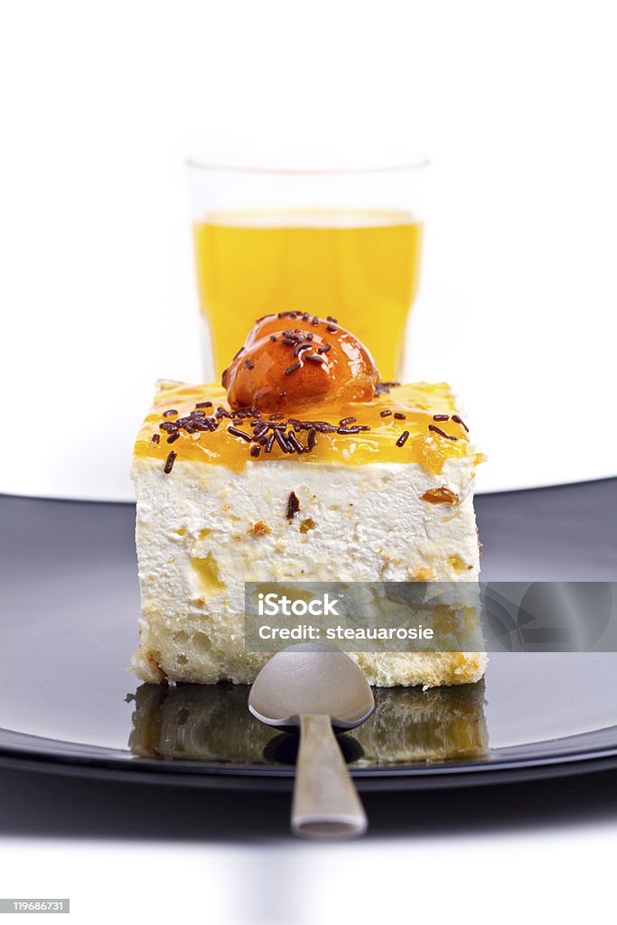 Bolo de pêssego - Foto de stock de Alimentação Não-saudável royalty-free