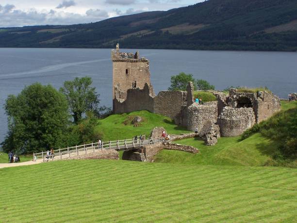 istock Highlands Fortress ruins - Uquhart castle 1196875046