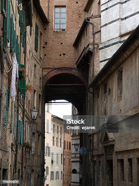 Siena - zdjęcia stockowe i więcej obrazów Architektura - Architektura, Bez ludzi, Brama