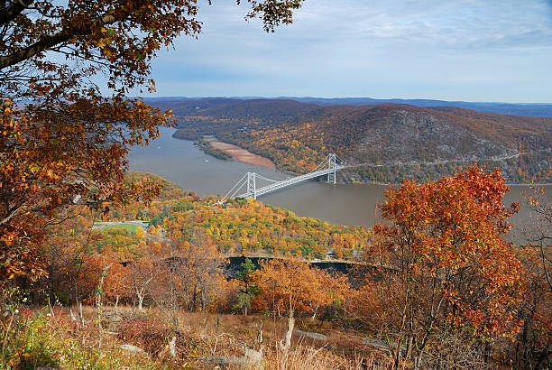 istock Bear Mountain Autumn forest with bridge 119691545